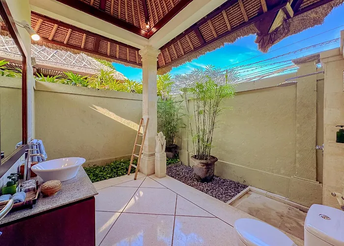 Kebun Managed By Bugis Seminyak (Bali)