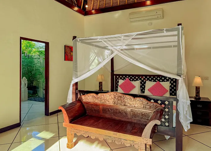 Kebun Managed By Bugis Seminyak (Bali)