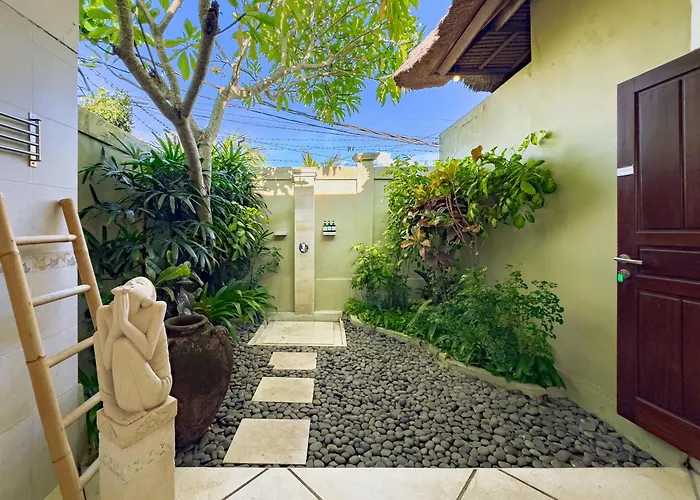 Kebun Managed By Bugis Seminyak (Bali)